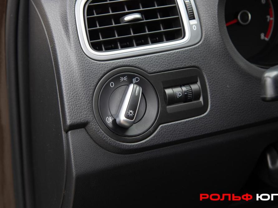 Volkswagen Polo V Рестайлинг Москва  - изображение 17