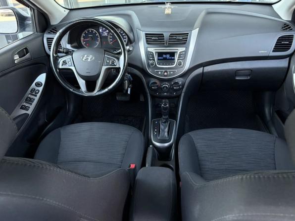 Hyundai Solaris I Рестайлинг с пробегом 2015 года, цена 1 020 000 рублей, 157575 км, седан, Автокод Объявления