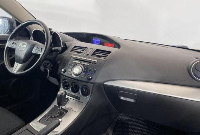 Mazda 3 II (BL) с пробегом 2011 года, цена 800 000 рублей, 153801 км, седан, Автокод Объявления