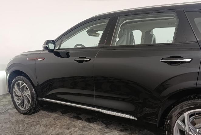 Hongqi HS3 с пробегом 2025 года, цена 2 820 000 рублей, 14158 км, внедорожник, Автокод Объявления