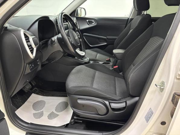 Kia Soul III с пробегом 2022 года, цена 2 030 000 рублей, 57779 км, хэтчбек, Автокод Объявления