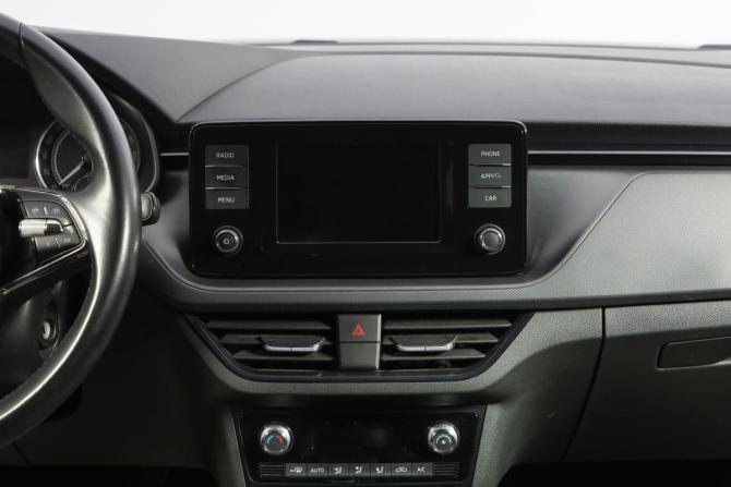 Skoda Rapid II с пробегом 2020 года, цена 1 599 000 рублей, 75002 км, лифтбек, Автокод Объявления