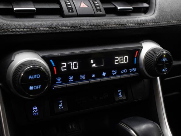 Toyota RAV4 V (XA50) с пробегом 2020 года, цена 3 149 000 рублей, 116000 км, внедорожник, Автокод Объявления