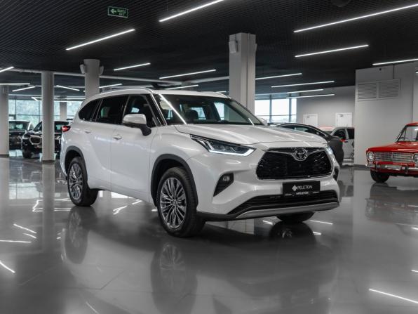 Toyota Highlander IV (XU70) с пробегом 2026 года, цена 5 380 000 рублей, 50 км, внедорожник, Автокод Объявления