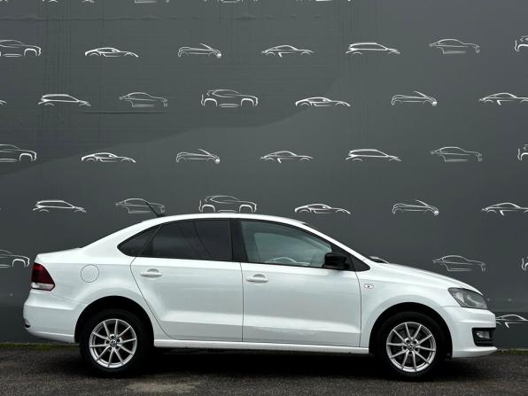 Volkswagen Polo V Рестайлинг с пробегом 2019 года, цена 869 800 рублей, 170072 км, седан, Автокод Объявления