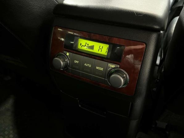 Toyota Highlander II (XU40) Рестайлинг с пробегом 2011 года, цена 1 999 000 рублей, 218847 км, внедорожник, Автокод Объявления