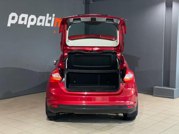 Ford Focus III с пробегом 2014 года, цена 1 329 000 рублей, 49030 км, хэтчбек, Автокод Объявления
