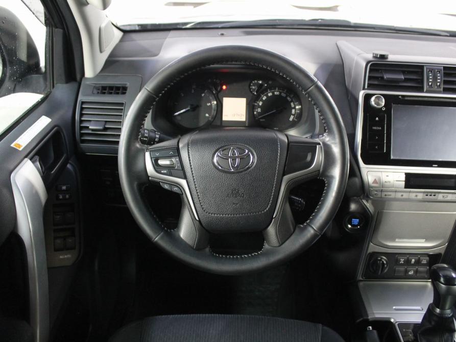 Toyota Land Cruiser Prado 150 Series Рестайлинг 2 Москва  - изображение 17