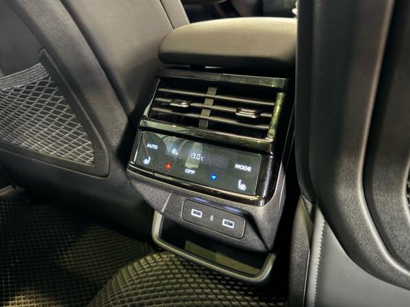 Geely Monjaro I с пробегом 2024 года, цена 3 180 000 рублей, 56524 км, внедорожник, Автокод Объявления
