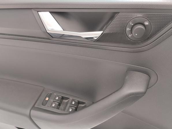 Skoda Rapid I Рестайлинг с пробегом 2018 года, цена 1 150 000 рублей, 141851 км, лифтбек, Автокод Объявления
