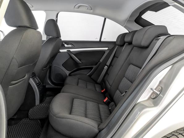 Skoda Octavia II (A5) Рестайлинг с пробегом 2012 года, цена 1 000 000 рублей, 125854 км, универсал, Автокод Объявления