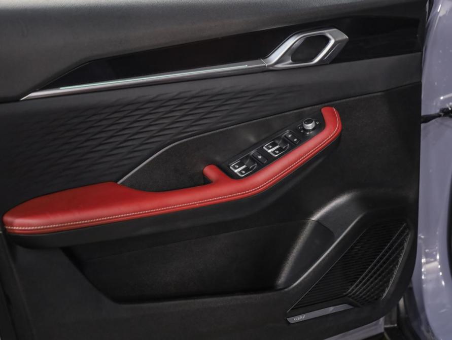 Geely Coolray I Рестайлинг Санкт-Петербург  - изображение 24