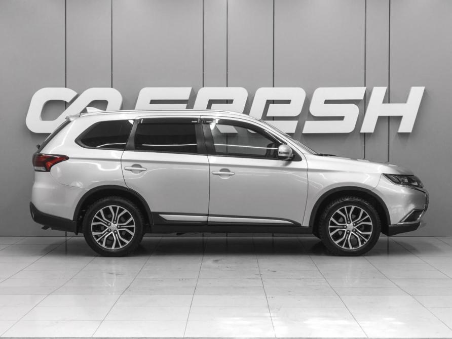 Mitsubishi Outlander III Рестайлинг 2 Ростов-на-Дону  - изображение 5