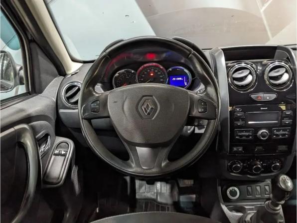 Renault Duster I Рестайлинг с пробегом 2018 года, цена 1 025 000 рублей, 201349 км, внедорожник, Автокод Объявления