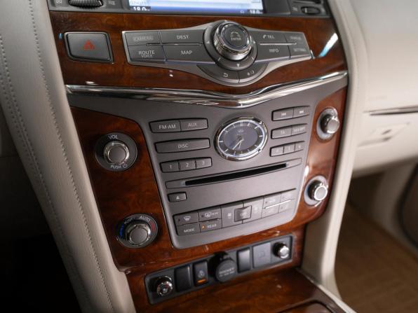 Infiniti QX80 I Рестайлинг с пробегом 2014 года, цена 3 100 000 рублей, 122648 км, внедорожник, Автокод Объявления