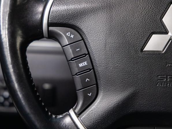 Mitsubishi Pajero IV с пробегом 2011 года, цена 2 390 000 рублей, 141002 км, внедорожник, Автокод Объявления