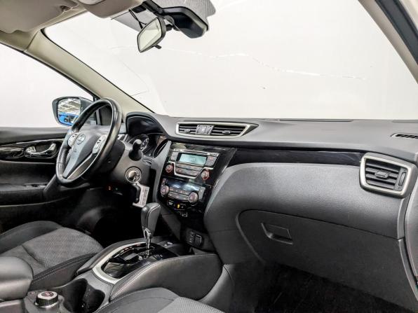 Nissan Qashqai II с пробегом 2018 года, цена 1 585 000 рублей, 106759 км, внедорожник, Автокод Объявления