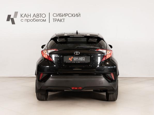 Toyota C-HR I с пробегом 2019 года, цена 2 417 800 рублей, 45266 км, внедорожник, Автокод Объявления
