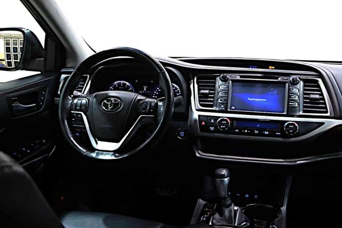 Toyota Highlander III (XU50) с пробегом 2014 года, цена 3 082 000 рублей, 134000 км, внедорожник, Автокод Объявления