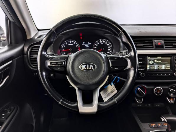 Kia Rio IV с пробегом 2018 года, цена 1 325 000 рублей, 103536 км, седан, Автокод Объявления