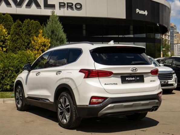 Hyundai Santa Fe IV с пробегом 2020 года, цена 3 048 000 рублей, 139380 км, внедорожник, Автокод Объявления
