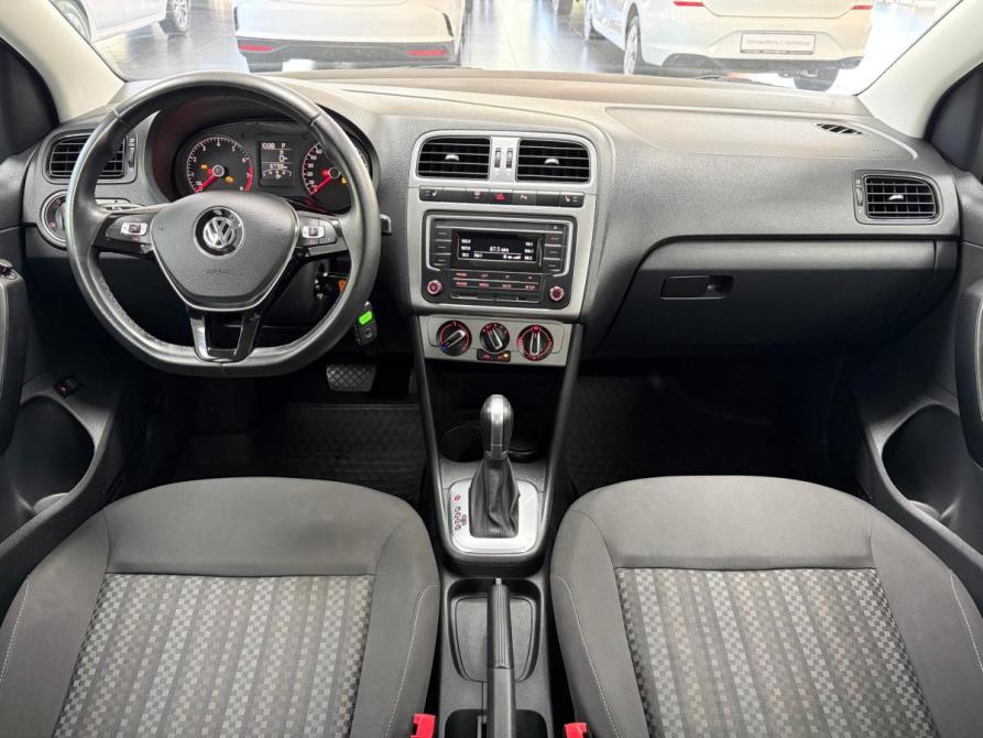 Volkswagen Polo V Рестайлинг Киров  - изображение 16