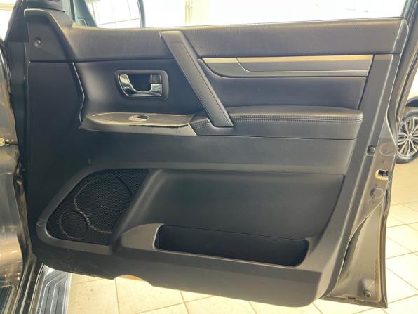 Mitsubishi Pajero IV Рестайлинг 1 с пробегом 2012 года, цена 1 905 900 рублей, 248680 км, внедорожник, Автокод Объявления