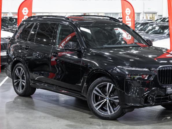 BMW X7 I (G07) Рестайлинг с пробегом 2023 года, цена 12 990 000 рублей, 6824 км, внедорожник, Автокод Объявления