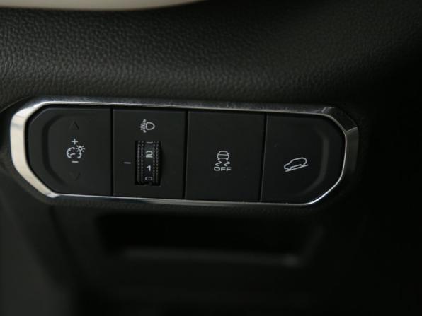 Haval Jolion I Рестайлинг с пробегом 2024 года, цена 1 928 000 рублей, 95500 км, внедорожник, Автокод Объявления