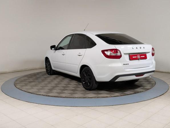 Lada (ВАЗ) Granta I Рестайлинг с пробегом 2023 года, цена 769 000 рублей, 59000 км, лифтбек, Автокод Объявления