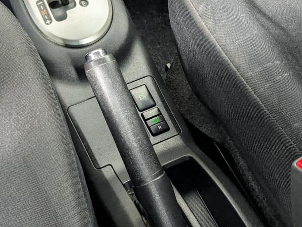 Toyota Yaris II с пробегом 2007 года, цена 589 900 рублей, 190000 км, хэтчбек, Автокод Объявления