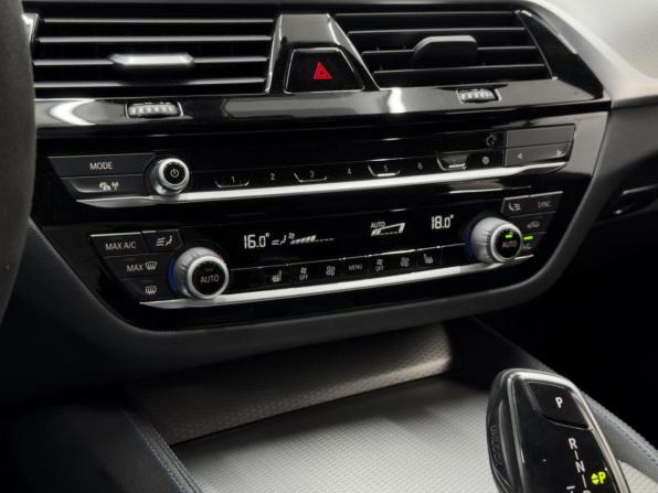 BMW 5 серии VII (G30/G31/G38) с пробегом 2020 года, цена 4 470 000 рублей, 67171 км, седан, Автокод Объявления