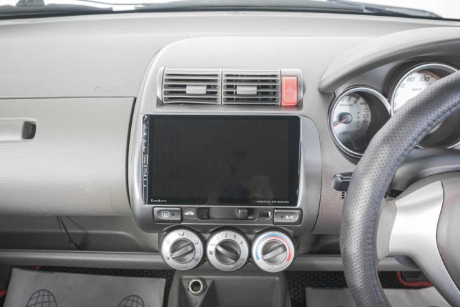 Honda Fit I с пробегом 2006 года, цена 549 000 рублей, 260000 км, хэтчбек, Автокод Объявления