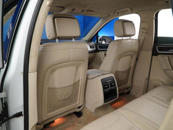 Volkswagen Touareg II Рестайлинг с пробегом 2014 года, цена 2 093 055 рублей, 260574 км, внедорожник, Автокод Объявления