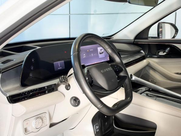 Exeed RX с пробегом 2024 года, цена 2 997 000 рублей, 80220 км, внедорожник, Автокод Объявления