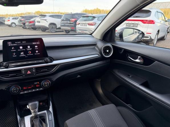 Kia Cerato IV Рестайлинг с пробегом 2021 года, цена 1 990 000 рублей, 125000 км, седан, Автокод Объявления