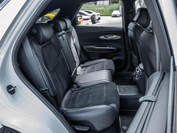 Genesis GV70 I с пробегом 2021 года, цена 5 499 000 рублей, 67111 км, внедорожник, Автокод Объявления