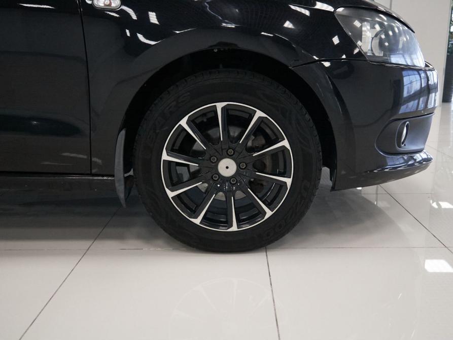 Volkswagen Polo V Самара  - изображение 19