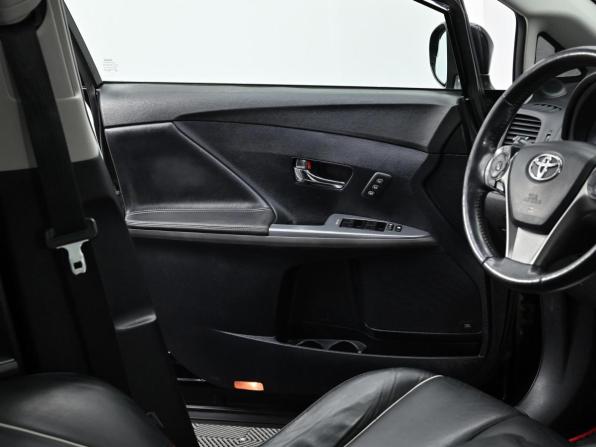Toyota Venza I Рестайлинг с пробегом 2013 года, цена 1 549 000 рублей, 275000 км, внедорожник, Автокод Объявления