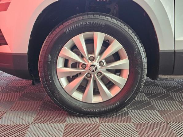Skoda Karoq I с пробегом 2022 года, цена 2 549 000 рублей, 31738 км, внедорожник, Автокод Объявления