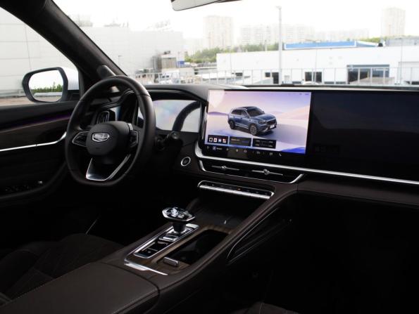 Geely Monjaro I Рестайлинг 2 с пробегом 2025 года, цена 3 898 000 рублей, 20938 км, внедорожник, Автокод Объявления