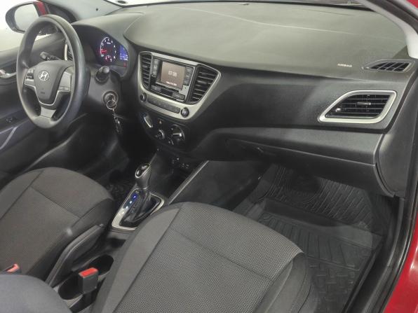 Hyundai Solaris II с пробегом 2017 года, цена 1 140 000 рублей, 140280 км, седан, Автокод Объявления