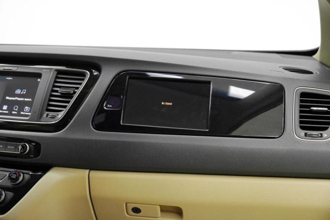 Kia Carnival III с пробегом 2018 года, цена 1 665 000 рублей, 89000 км, минивэн, Автокод Объявления