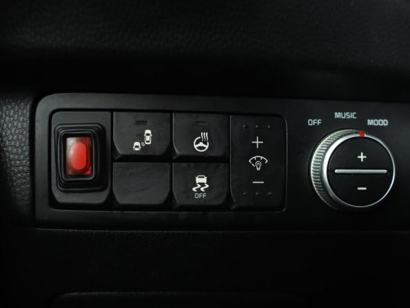 Kia Soul II Рестайлинг с пробегом 2018 года, цена 1 399 000 рублей, 131906 км, хэтчбек, Автокод Объявления
