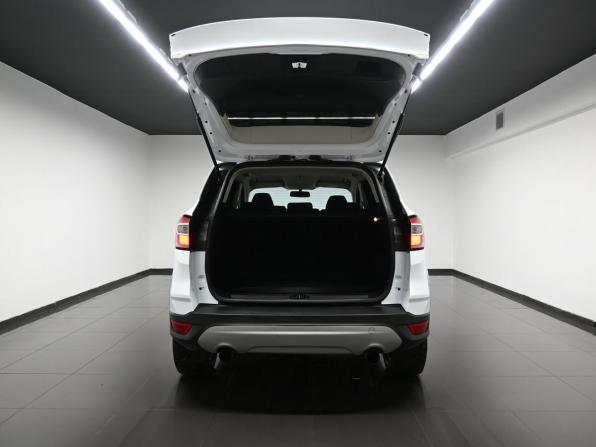 Ford Kuga II Рестайлинг с пробегом 2017 года, цена 1 395 000 рублей, 152964 км, внедорожник, Автокод Объявления