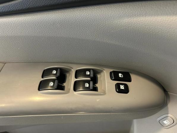 Kia Carnival II с пробегом 2009 года, цена 739 000 рублей, 237283 км, минивэн, Автокод Объявления
