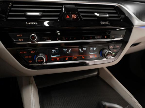 BMW 5 серии VII (G30/G31/G38) Рестайлинг с пробегом 2020 года, цена 6 350 000 рублей, 65303 км, седан, Автокод Объявления