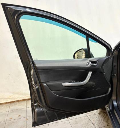 Peugeot 308 I Рестайлинг с пробегом 2012 года, цена 420 000 рублей, 163354 км, хэтчбек, Автокод Объявления