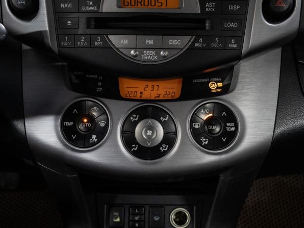 Toyota RAV4 III (XA30) с пробегом 2006 года, цена 1 050 000 рублей, 296059 км, внедорожник, Автокод Объявления