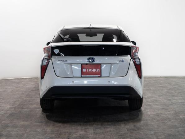 Toyota Prius IV (XW50) с пробегом 2016 года, цена 1 720 000 рублей, 127365 км, лифтбек, Автокод Объявления